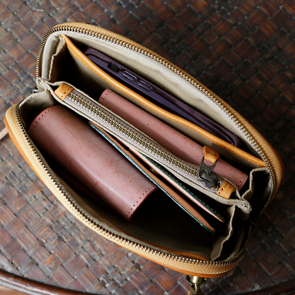 本革クラッチバッグストラップ付きスマホミニショルダーバッグ軽量ポーチ 10枚目の画像