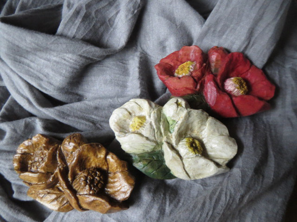 ハンドメイド 木彫り 収納ボックス 椿 お花 赤い花彫刻の木製ボックス