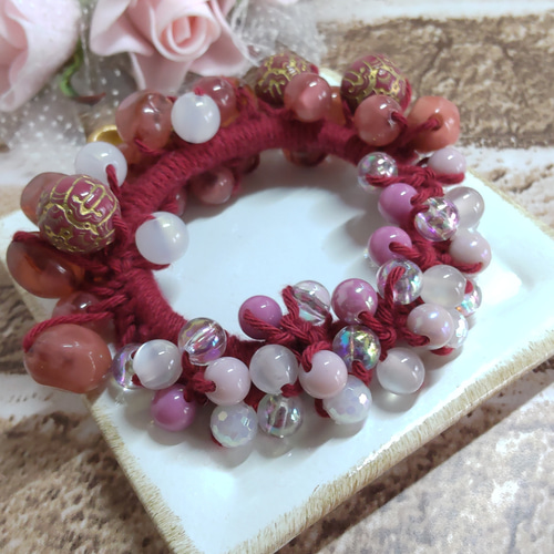 ビーズシュシュ アンティークローズ