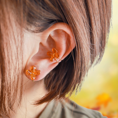 琥珀の金木犀ネックレス 秋色 秋 花 キンモクセイ 金木犀 琥珀 バル