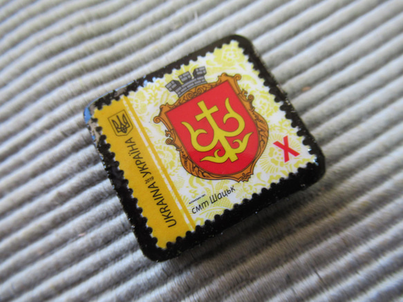 ウクライナ　切手ブローチ7634 2枚目の画像