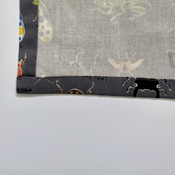 昆虫柄⭐︎120〜130こどもエプロン、三角巾、巾着の3点セット 6枚目の画像