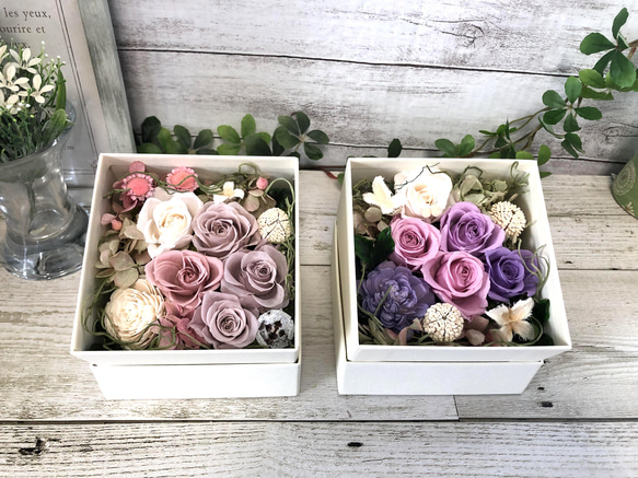 額入り プリザーブドフラワー 額縁に入ったお花 長期間鑑賞可能 白系