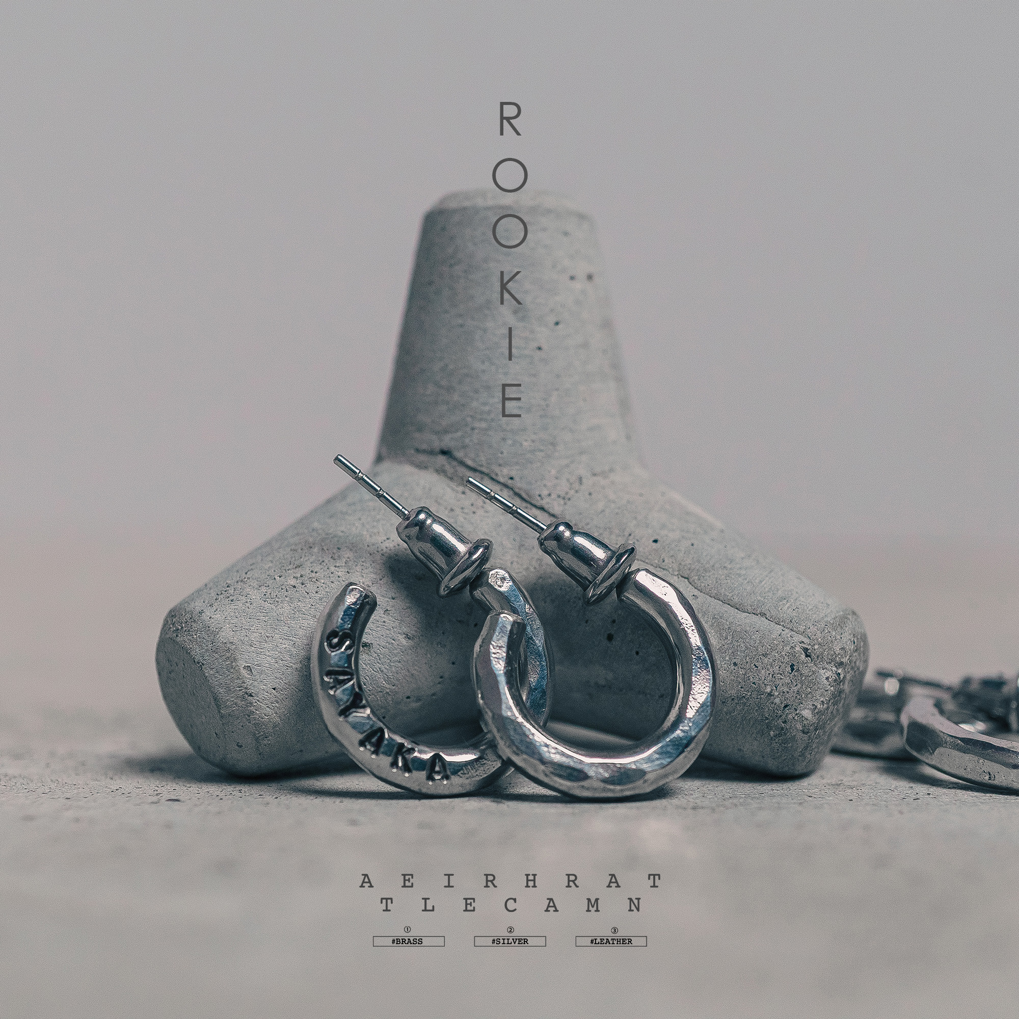 名入れ｜小ぶりピアス SV950｜シルバー製：ルーキー｜ペア・ギフトにも◎