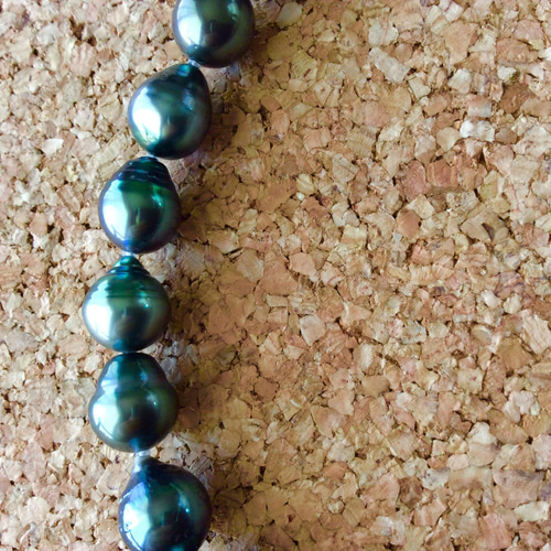 バロック　真珠　Pearl necklace ピーコック　孔雀色　Peacock