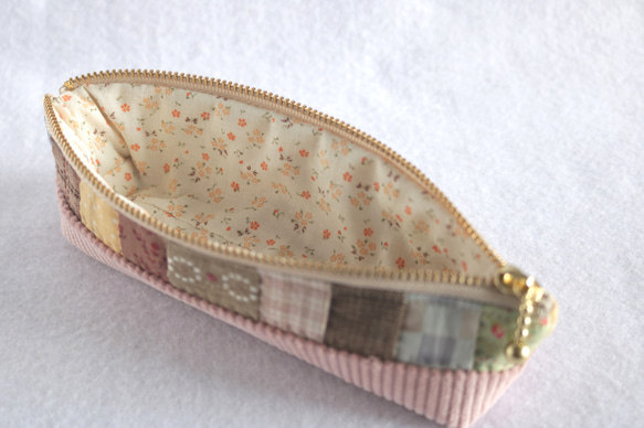 四角つなぎのスリムペンケース（コーデユロイ） 7枚目の画像