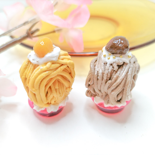 ツヤツヤしている モンブランのマグネット2個セット フェイクスイーツ