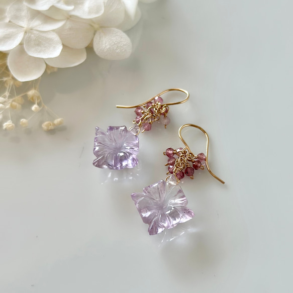 &lt;&lt; 二月生日石 &gt;&gt; 紫水晶雕刻石耳環/耳環 第1張的照片