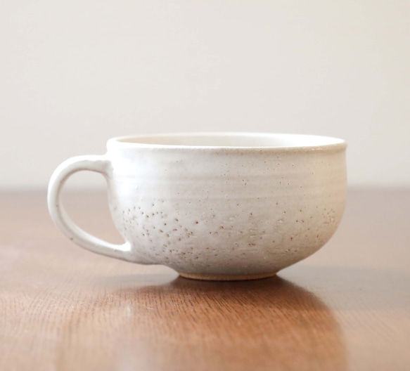 白マット釉のざっくりほっこりスープカップ 6枚目の画像