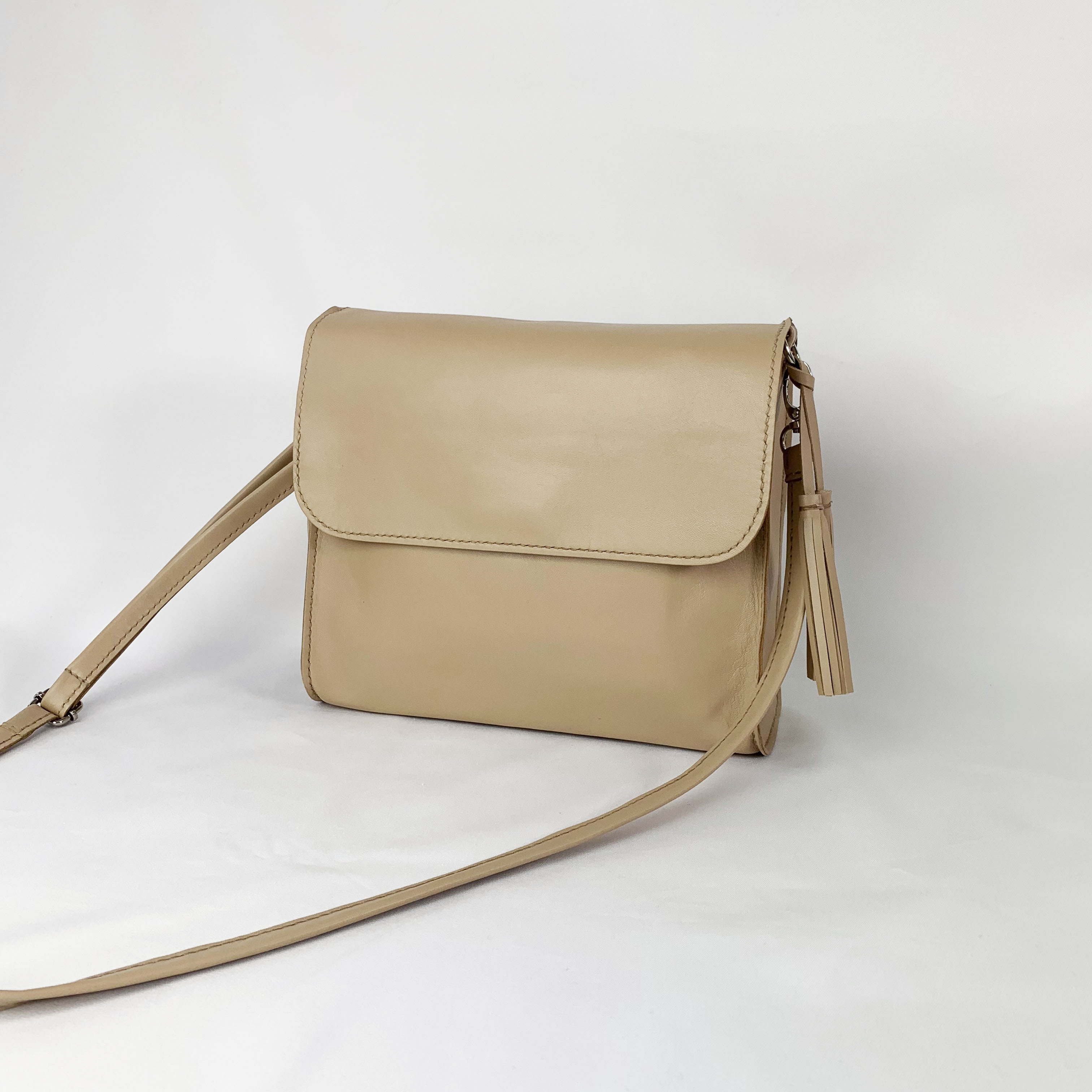 最終価格　美品　トリーバーチ　本革　小型ショルダーバッグ　ベージュ