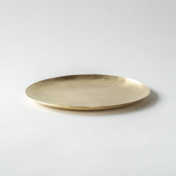 真鍮の丸皿/M　菓子皿　お香立て minimal plate <circle-M> / brass 4枚目の画像