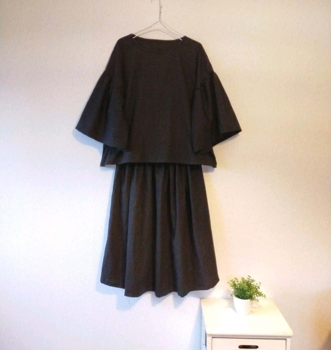 ハンドメイド【ワンピース、セットアップ】 30690896e505776e97a721801a6232