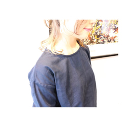 ふわふわダブルガーゼブラウス／シャーリング袖のシンプルなダブルガーゼトップス／ネイビー 6枚目の画像