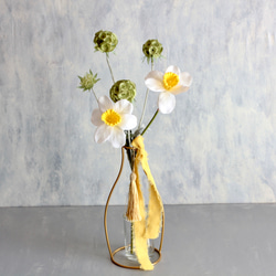 【ラッパスイセンとクーゲル】｜アーティフィシャルフラワー 花瓶アレンジ| 冬｜ギフト・インテリア雑貨 5枚目の画像