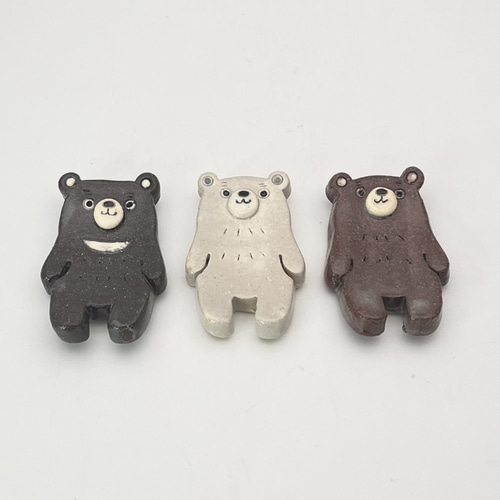 箸置き くま 3個セット 箸・箸置き 陶 坪内真弓 通販 12592349｜Creema