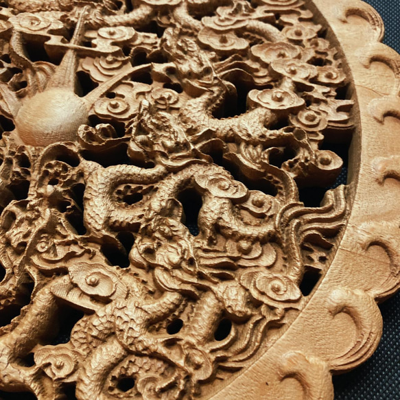 九龍戯珠 26.5cm（龍・竜・雲) 参次元彫刻『雅』 透かし彫 楠彫刻 6枚目の画像