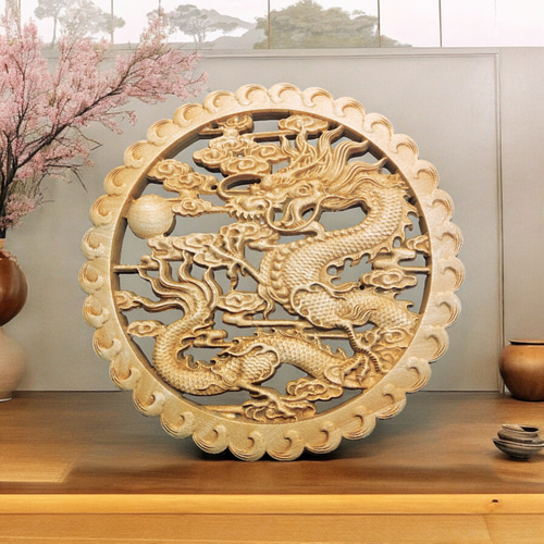 独龍戯珠 26.5cm(龍・竜・雲) 参次元彫刻『雅』透かし彫 楠彫刻 独龍戯珠 26.5cm(龍・竜・雲) 参次元彫刻『雅』透かし彫 楠彫刻