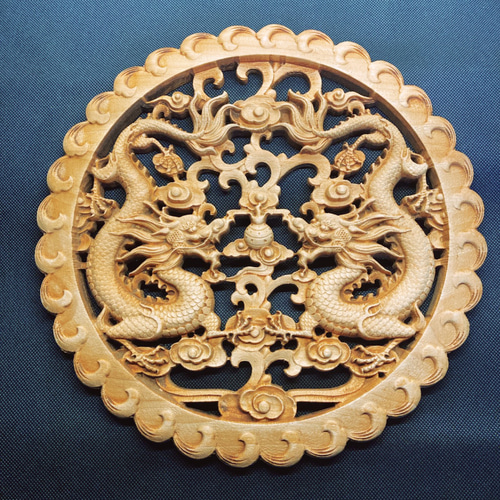 Y2556 高級彫刻 透かし彫り 花彫刻 蓋物 総重量89.7g Amazon｜【参次元彫刻コレクション 全40種】 (鳳凰牡丹2