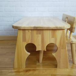 　可愛いクマさんのローテーブルとキッズベンチのセット  角を丸く　オーダー可能 1枚目の画像