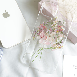 ナチュラルピンクのブーケ 押し花スマホケース iPhone15Android カスミソウ スマホケース　16e 8枚目の画像