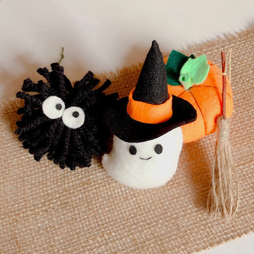 ハロウィン おばけちゃん☆フェルト マスコット ほうき その他 