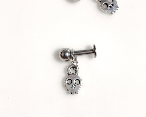 ミニチュア スカル チャーム ボディピアス 小ぶり 片耳 14G 16G 18G