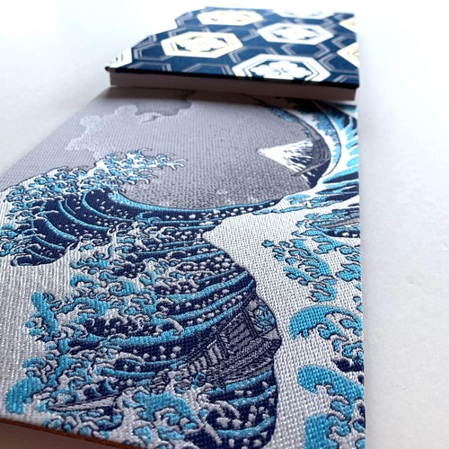 富嶽三十六景 神奈川沖浪裏』 葛飾北斎御朱印帳 波 B5サイズ 見開き