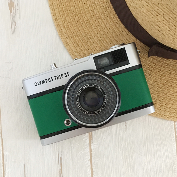 完動品◎オリンパス TRIP35 フィルムカメラ 完動品】レトロなフィルムカメラ オリンパス TRIP35 オレンジ色