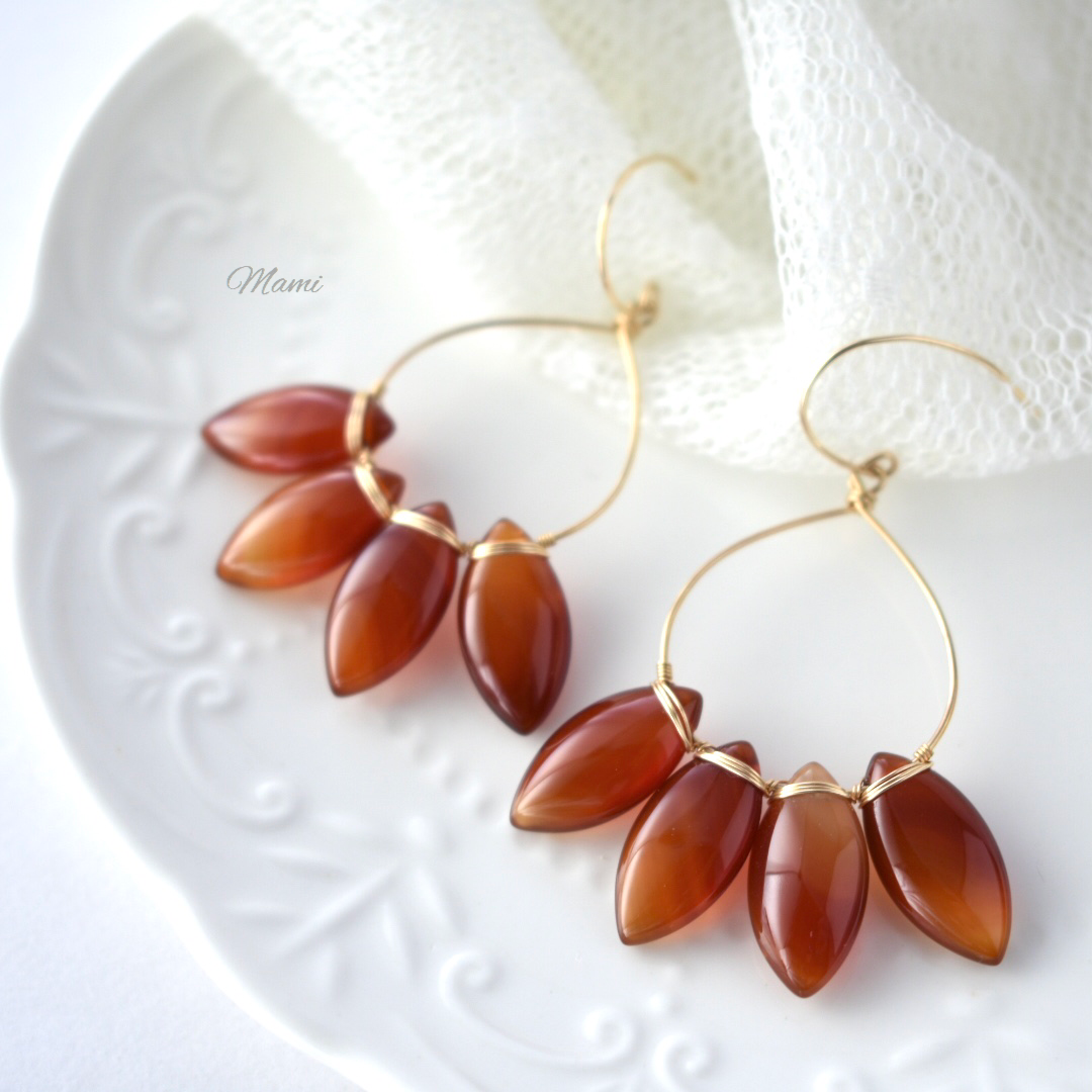 14KGF レッドアゲートのドロップラインピアス