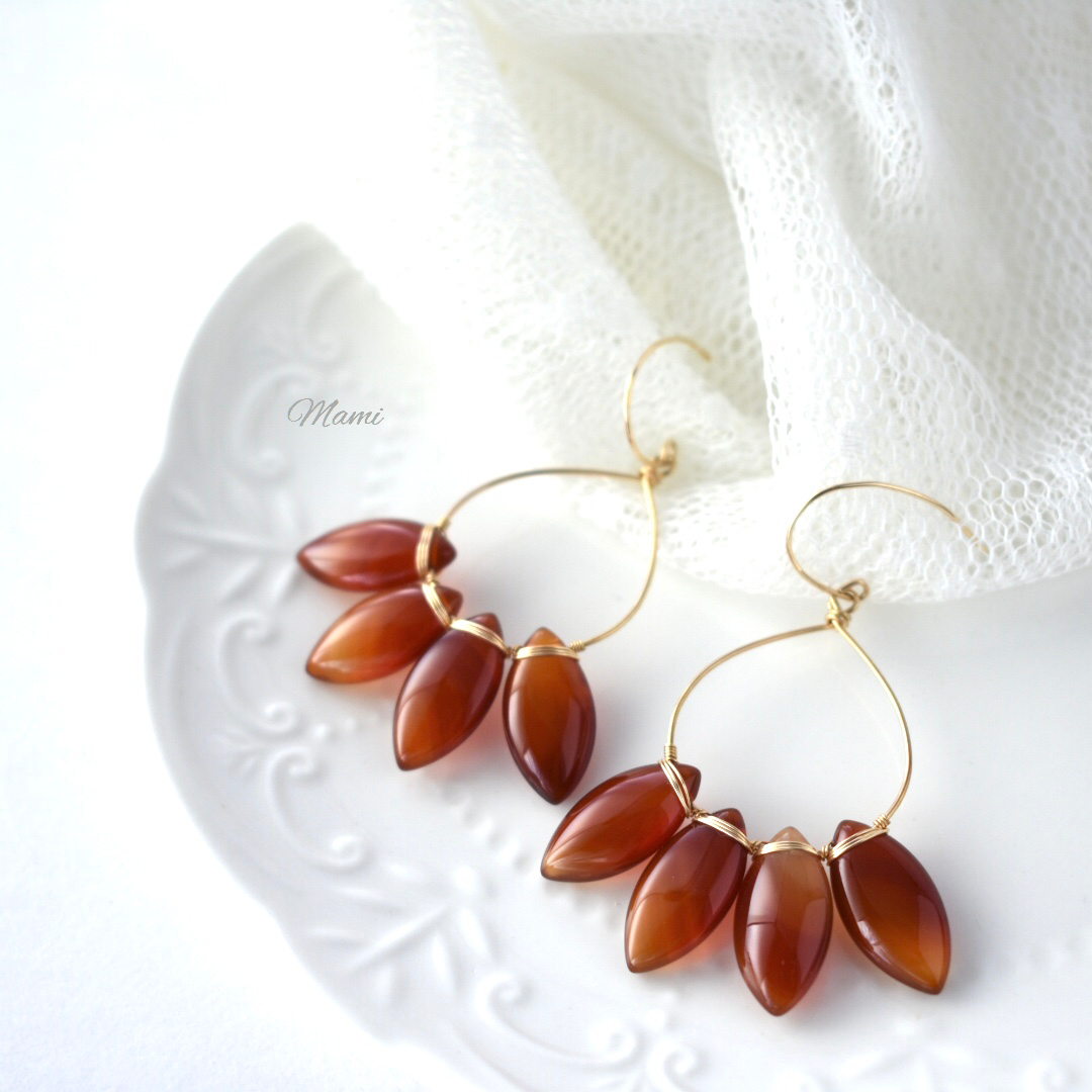 14KGF レッドアゲートのドロップラインピアス