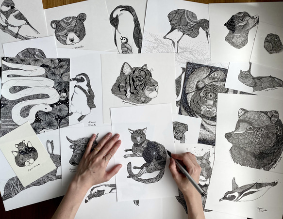 マーガレットと桜の猫: 動物モノクロポスター【A4サイズ】フレームなし 16枚目の画像