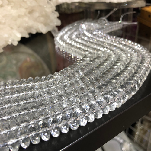 水晶 ボタンカット 5mm*9mm 連売り 38cm ブレスレット2本分 天然石