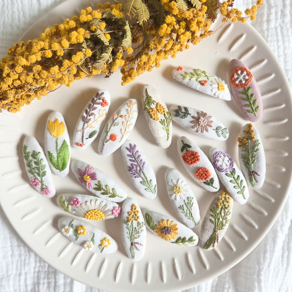 ❁.受注制作専用❁.刺繍パッチンピン パッチンピン ヘアアクセサリー