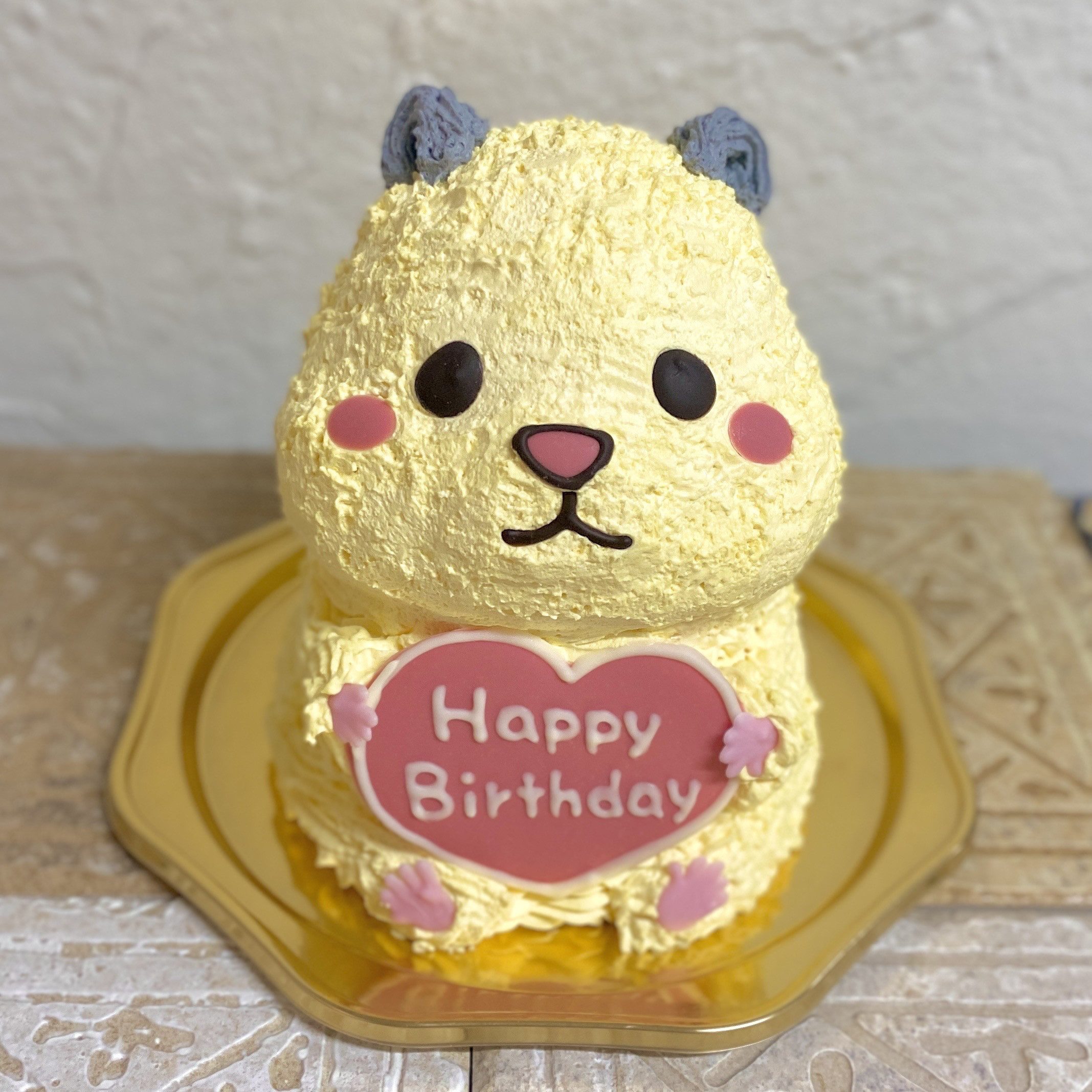 キンクマハムスターの立体ケーキ　誕生日や記念日に [ご希望のお受取り日・時間帯をご指定下さい]