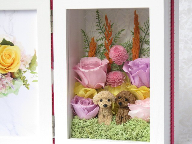 【送料一律￥500】選べるペット フラワーフォトフレーム  お名前入れメッセージ　結婚祝　　トイプードル　誕生日