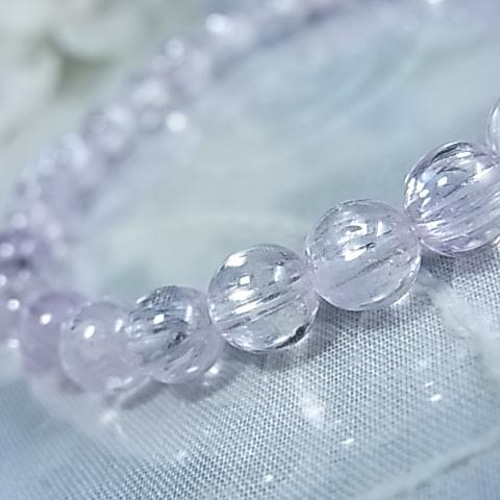 Daimoyu　宝石質　クンツァイト　天然石　ブレスレット ☆ラスト一点☆宝石質 クンツァイト 眩い キラキラ感 美しい キャッツ