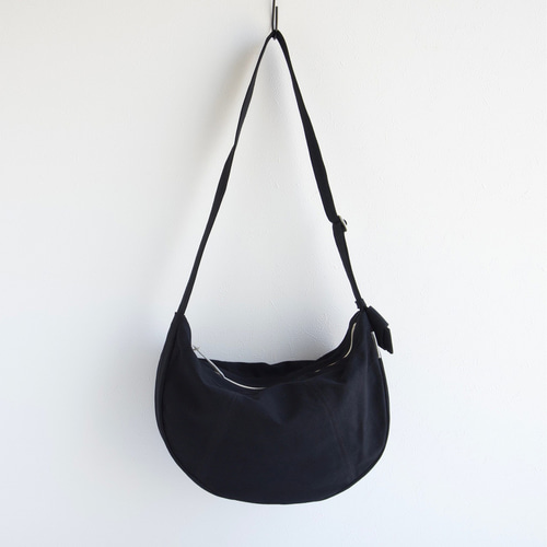 HALF MOON SHOULDER M ／ ハーフムーンショルダーM ショルダー