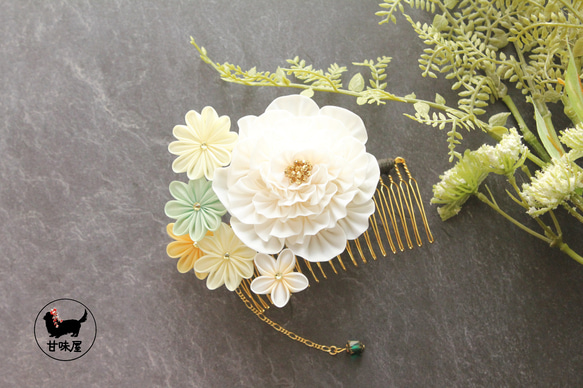 純白の大きなお花とレモンイエローの髪飾り 2枚目の画像