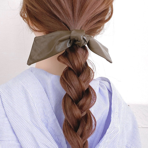 カーキブラウン】レザー調 ワイヤーリボン ヘアゴム / ヘアワイヤー