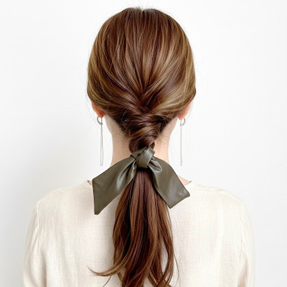 カーキブラウン】レザー調 ワイヤーリボン ヘアゴム / ヘアワイヤー