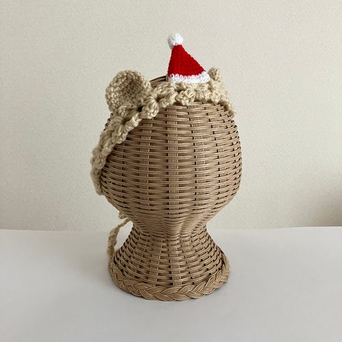 クリスマスサンタ帽子のくまみみヘアバンド サイズ調整可 手編み 雑貨