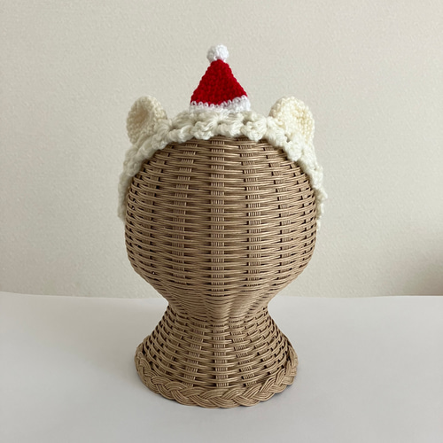 クリスマスサンタ帽子のくまみみヘアバンド サイズ調整可 手編み 雑貨