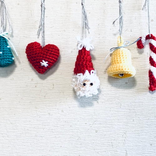 クリスマスガーランド・オーナメント☆編みぐるみで立体的(受注製作