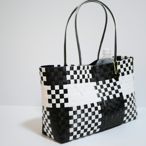 ♡２回のみ使用♡WOVEN チェック柄 かごバッグ ♡2回のみ使用♡WOVEN チェック柄 かごバッグ
