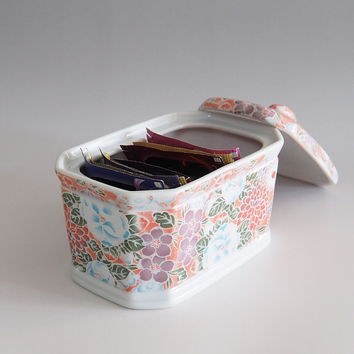 陶器　カポディモンテ焼き　小物入れ 瀬戸焼 ティーバッグキャニスター 友禅 コットンケースや小物入れにも