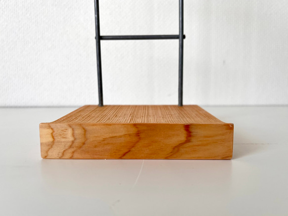【ヒノキ】マルチに使える木製スタンド 6枚目の画像
