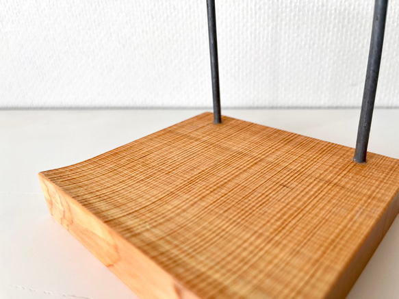 【ヒノキ】マルチに使える木製スタンド 7枚目の画像