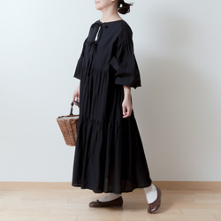 可愛分層式兩式連身裙，背部繫緞帶/黑色 第9張的照片