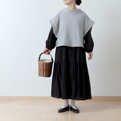 可愛分層式兩式連身裙，背部繫緞帶/黑色 第6張的照片