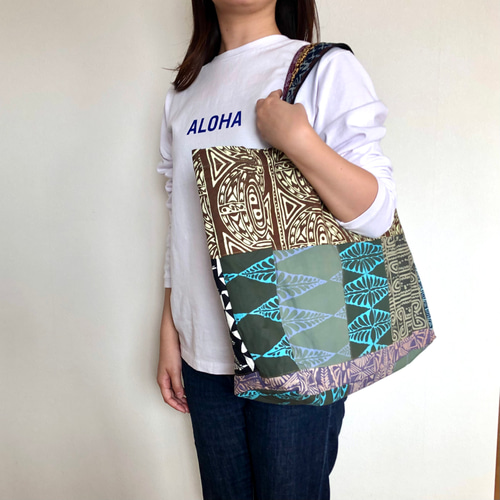 トートバッグ 〜 ハワイファッションブランドNOANOA のパッチバッグ